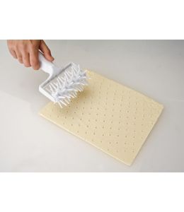 Dough Docker Roller