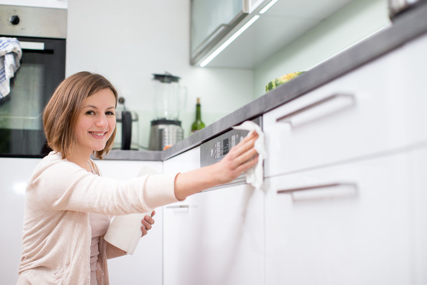 Organiser ses tiroirs de cuisine grâce au silicone - M6