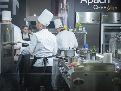 Organisation cuisine professionnelle : 10 principes pour gagner en efficacité