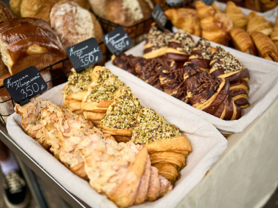 Bûches, galettes, entremets : adapter sa vitrine aux temps forts de l'année